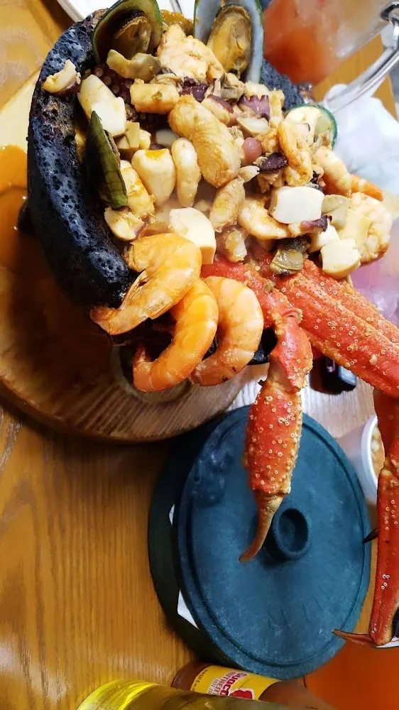 Molcajete De Mariscos
